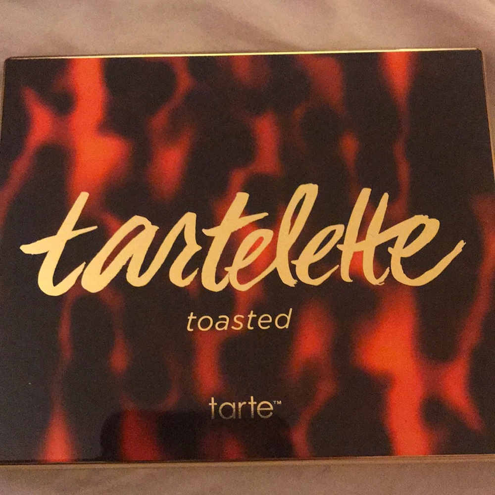Eyeshadow palette